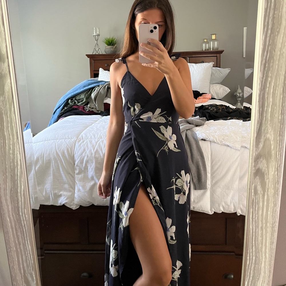 Lulus flower wrap dress